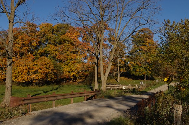 Country road in the Amish Country of Holmes County Ohio.