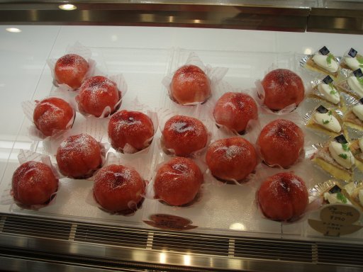 Closeup of peaches at Kawaguchiko bakery.