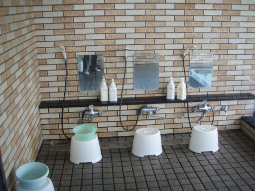 Shower at Kawaguchiko Station Inn. You sit and scrub before bathing.