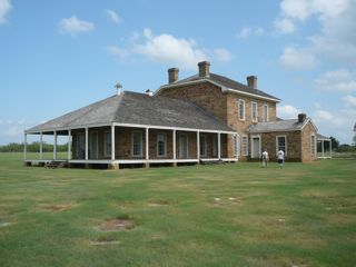 fort-richardson-state-park-historic-site-hospital-building